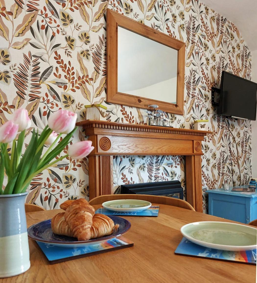 Salt Marsh Apartment Tywyn Eksteriør billede