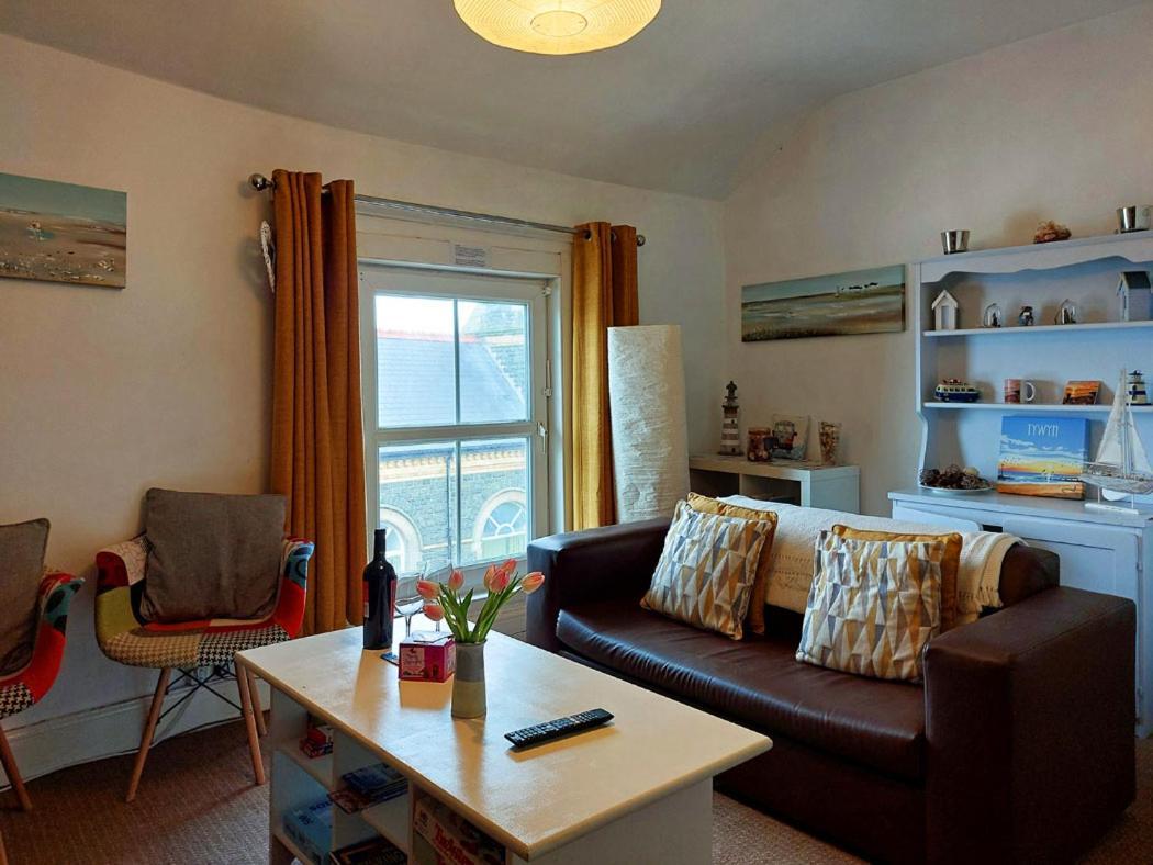 Salt Marsh Apartment Tywyn Eksteriør billede